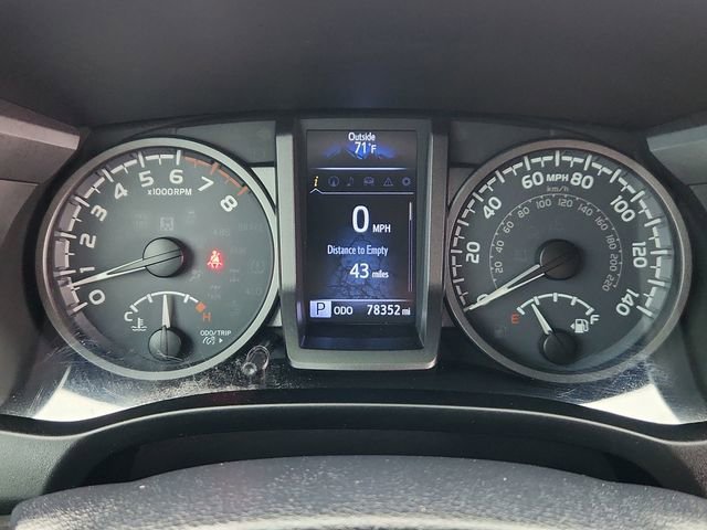 Used 2018 Toyota Tacoma TRD Sport w/ Technology Package AWD/4WD image 41