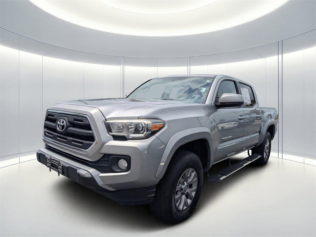 Used 2017 Toyota Tacoma SR5 image 8