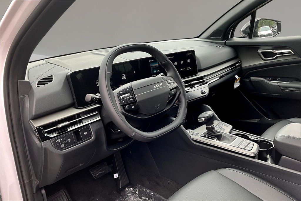 New 2026 Kia Sportage X-Line w/ X-Line Premium Package AWD/4WD image 7