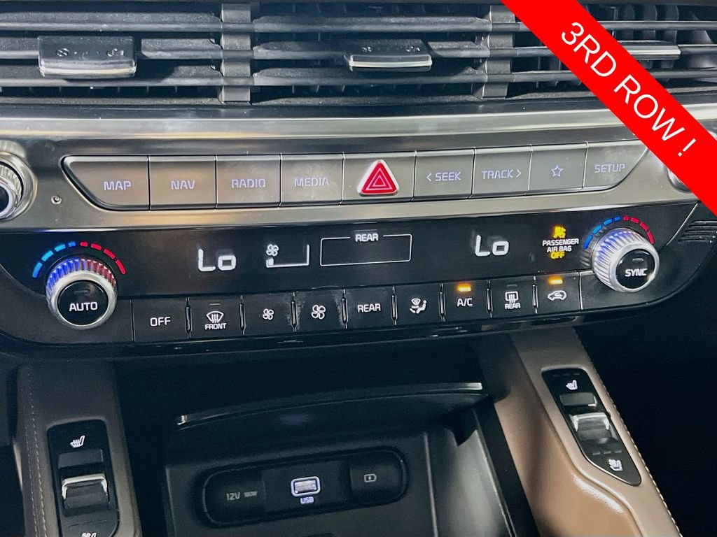 Used 2020 Kia Telluride SX w/ Towing Package FWD image 17