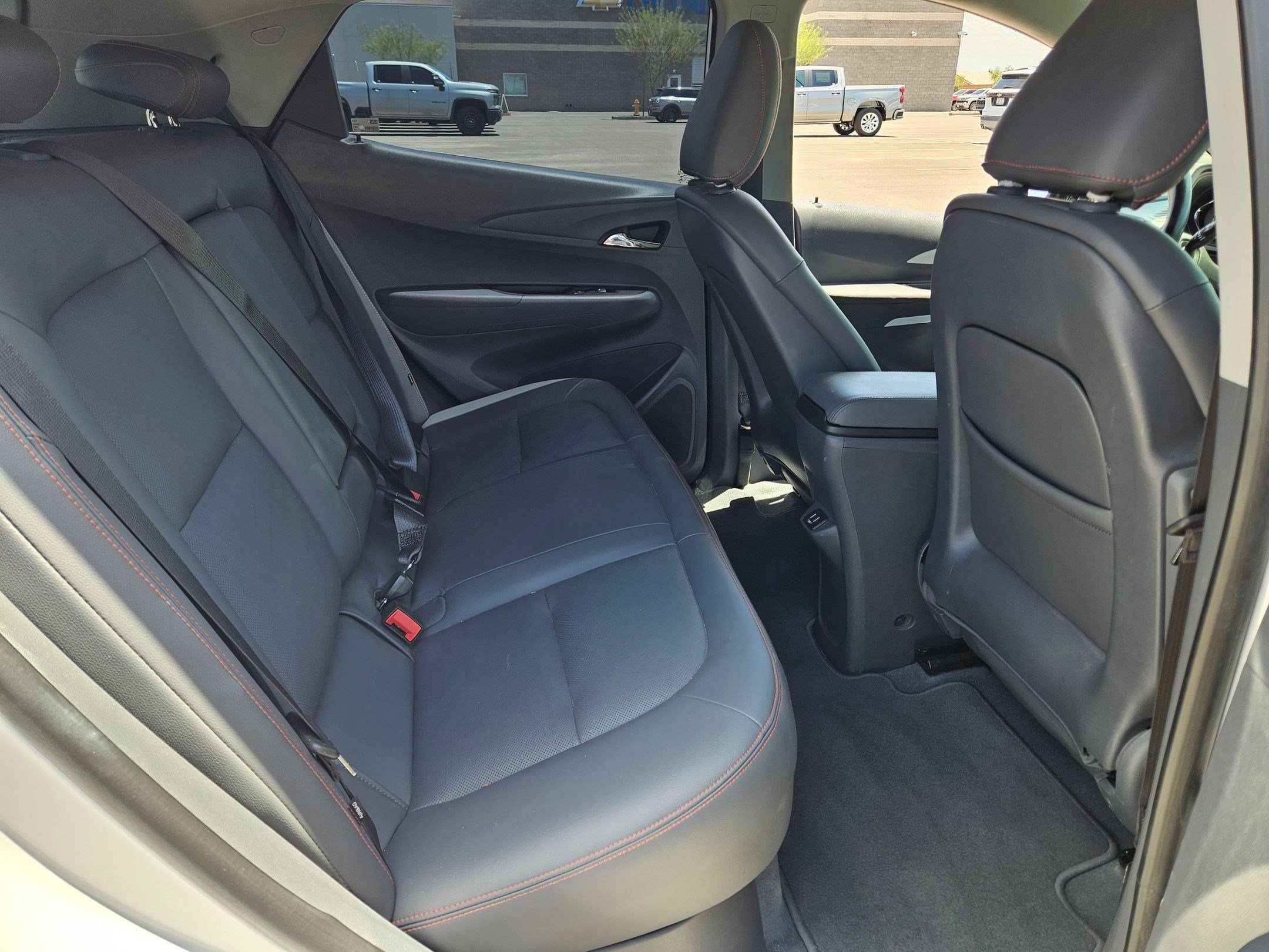 Certified 2019 Chevrolet Bolt Premier w/ Infotainment Package FWD image 24
