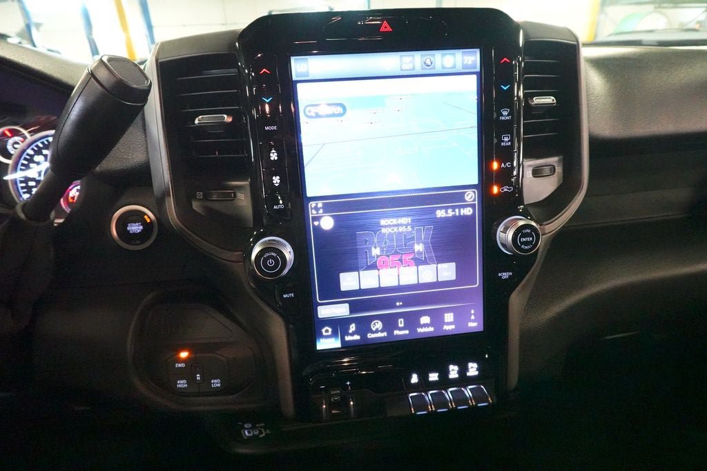 New 2026 RAM 2500 Tradesman AWD/4WD image 13