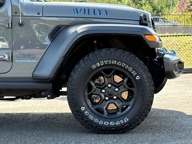 Used 2023 Jeep Wrangler Unlimited w/ Cold Weather Group AWD/4WD image 7