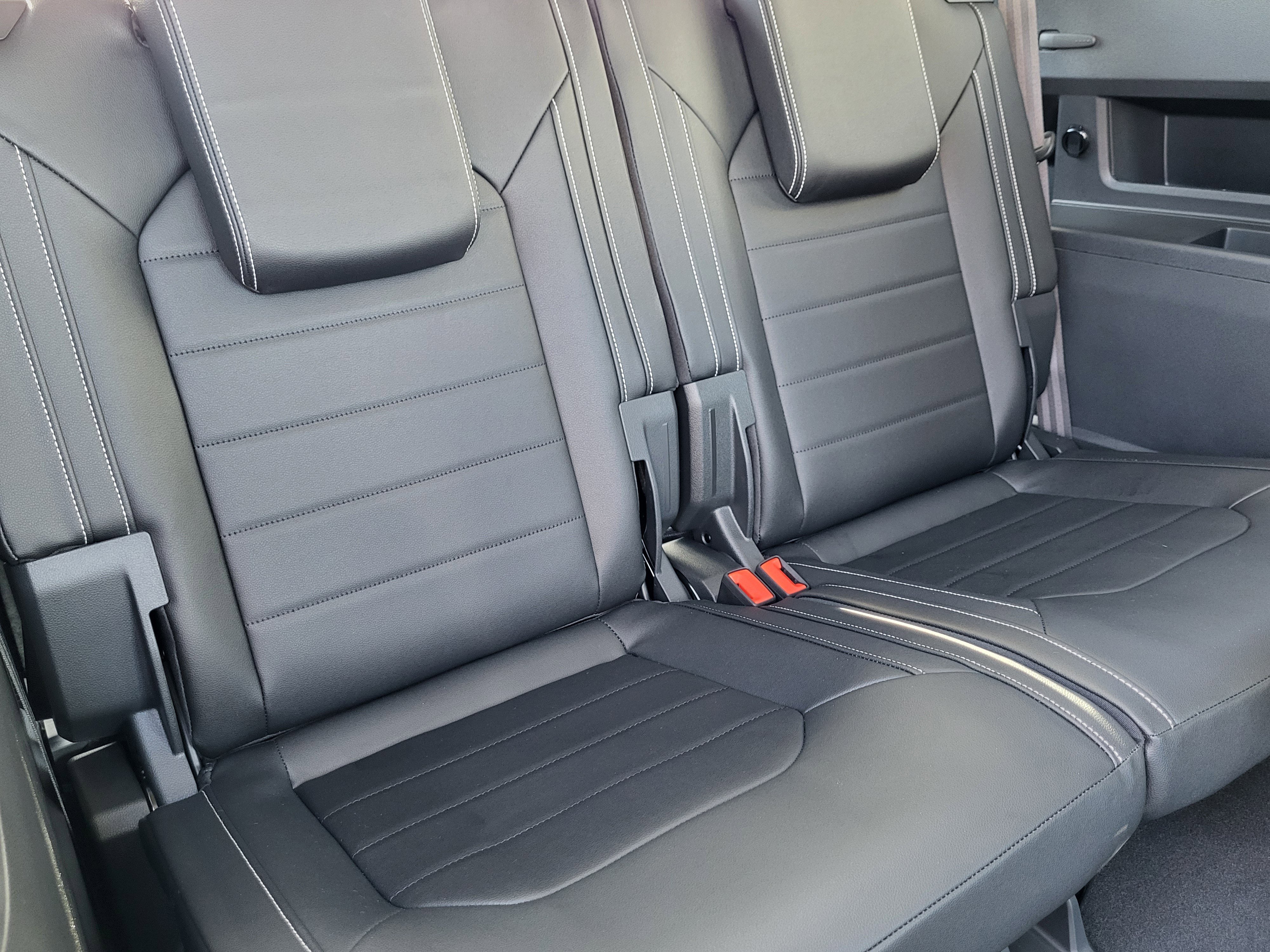 New 2026 Volkswagen Atlas SEL image 24