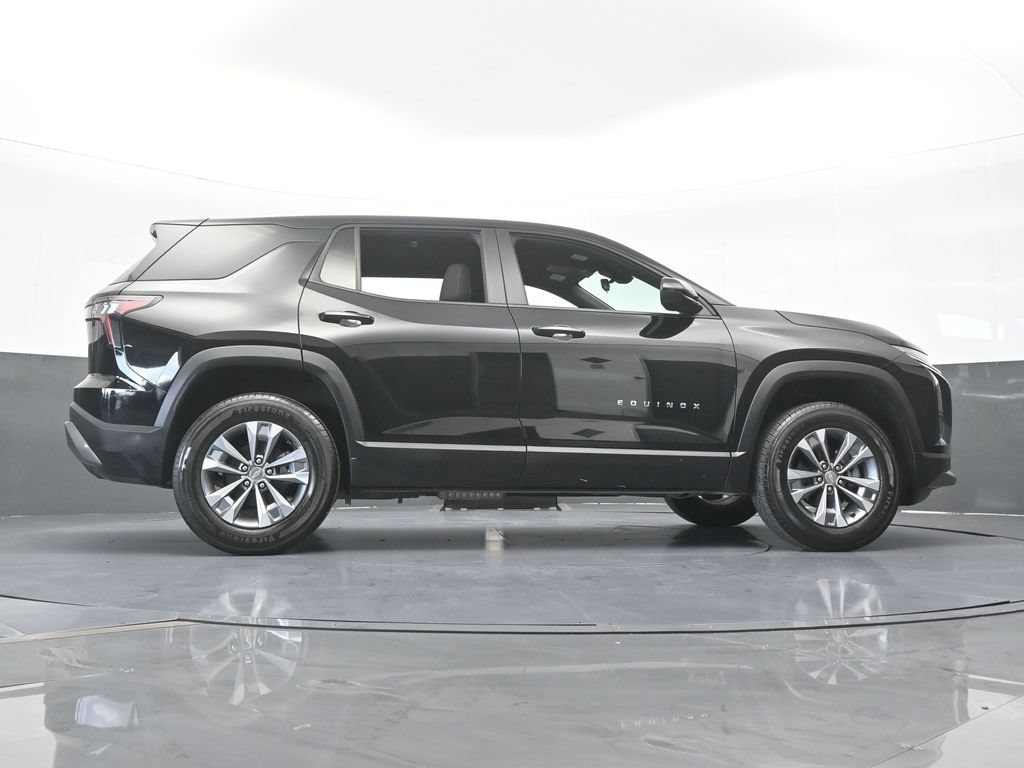 Used 2025 Chevrolet Equinox LT FWD image 60