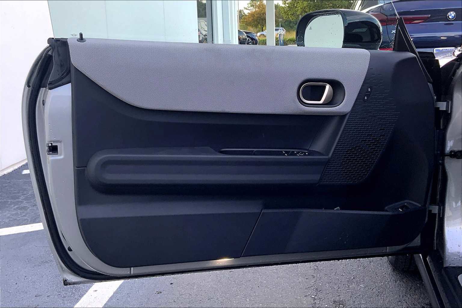 Used 2025 MINI Cooper S image 23