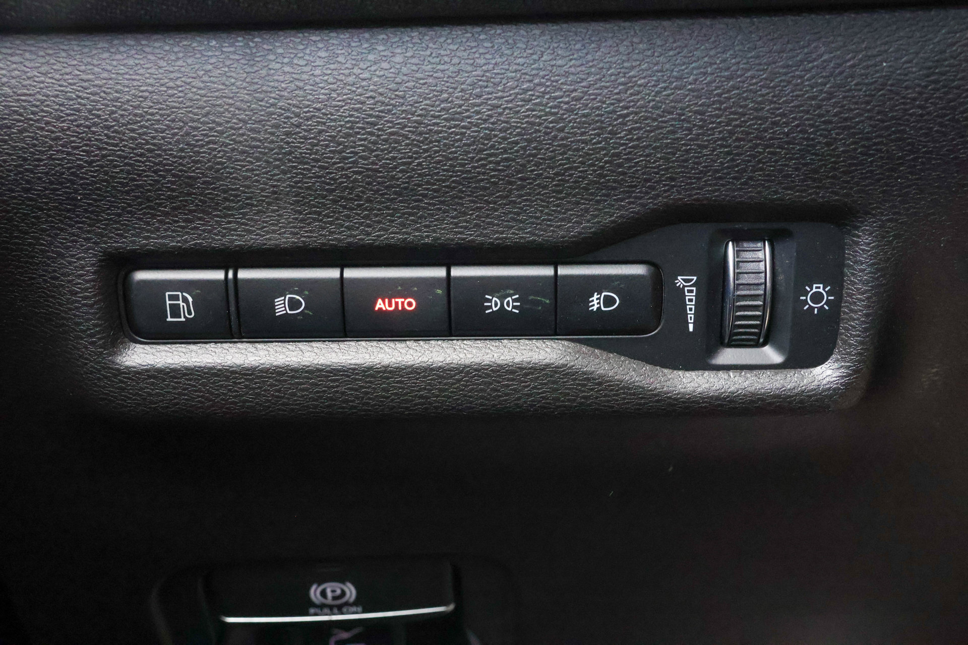 New 2026 Jeep Cherokee Laredo AWD/4WD image 28