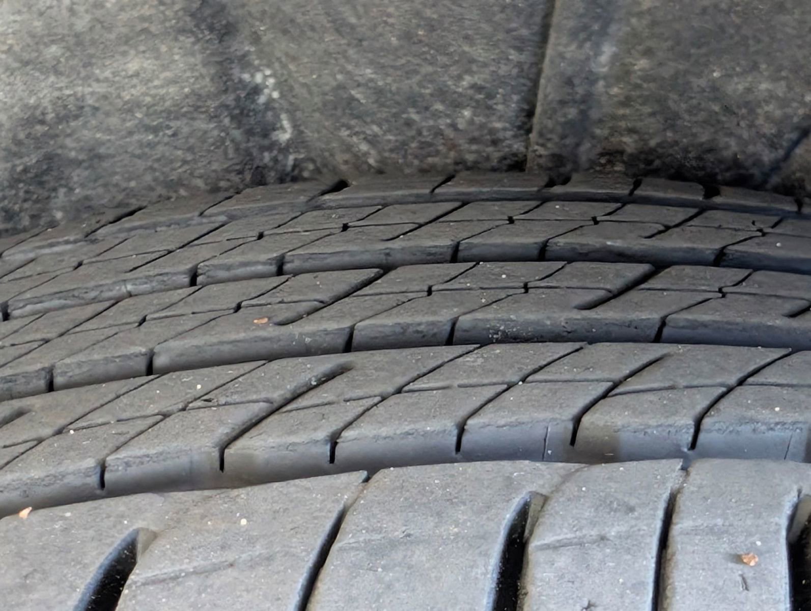 Used 2023 Cadillac XT6 Premium Luxury image 46