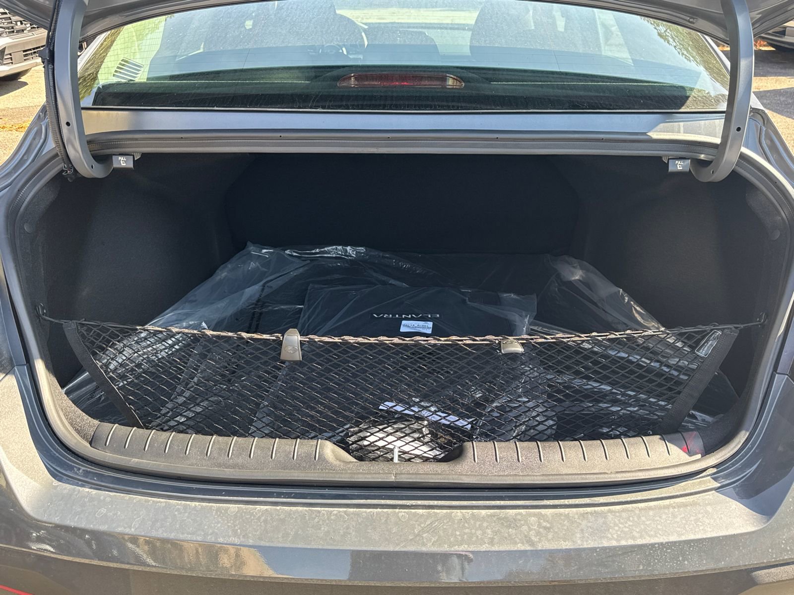 New 2026 Hyundai Elantra SE FWD image 19