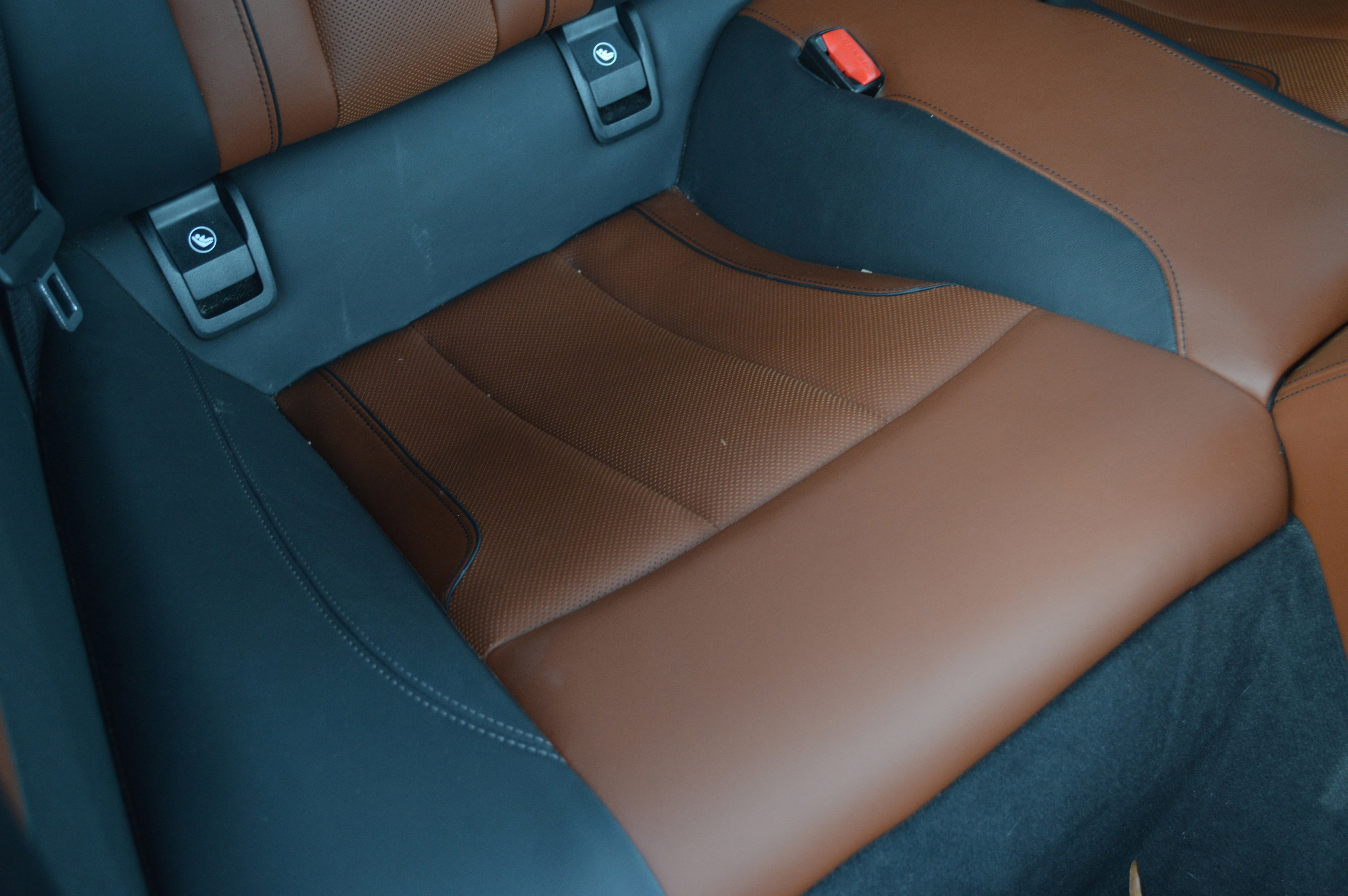 Used 2021 BMW 840i Convertible w/ M Sport Package image 40