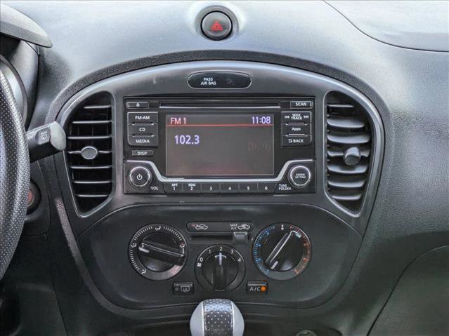 Used 2016 Nissan Juke S FWD image 14