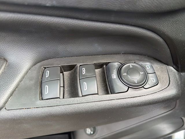Used 2021 Chevrolet Equinox LT FWD image 17
