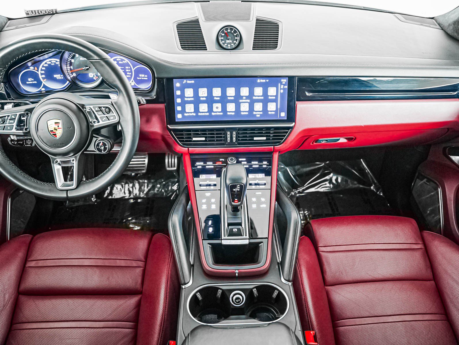Certified 2023 Porsche Cayenne Turbo AWD/4WD image 14