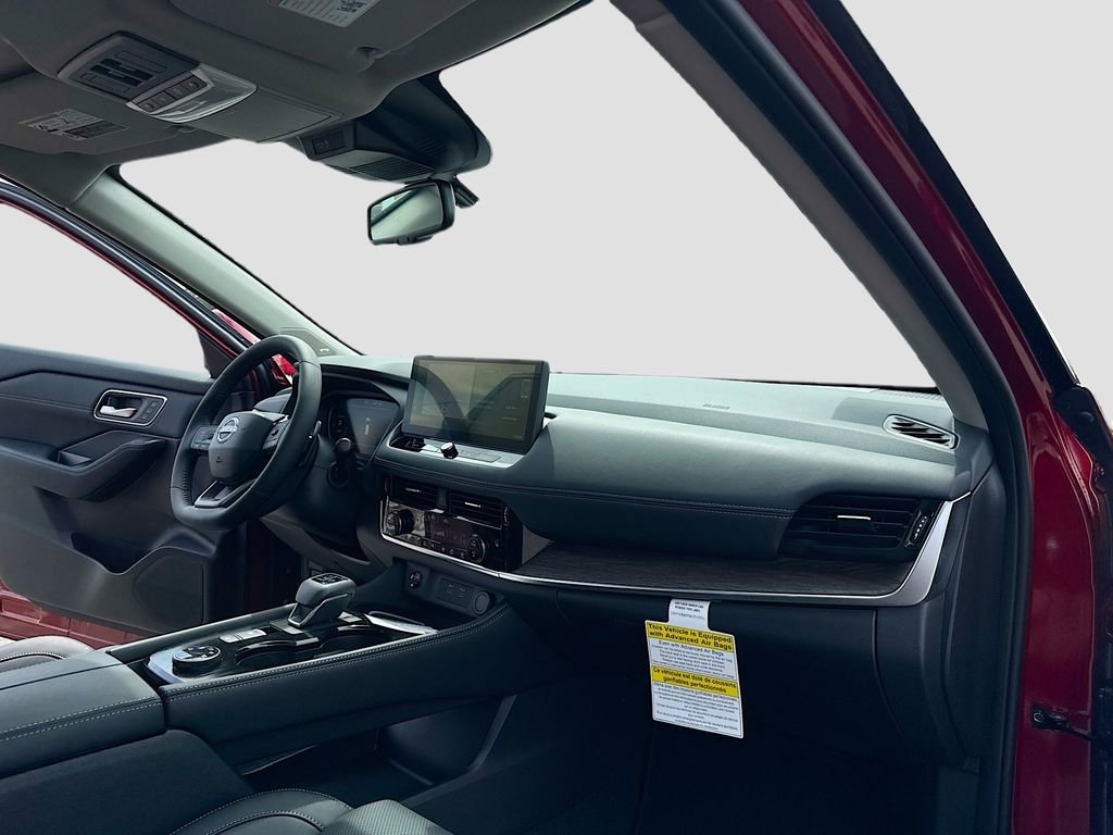 New 2026 Nissan Rogue Platinum image 31