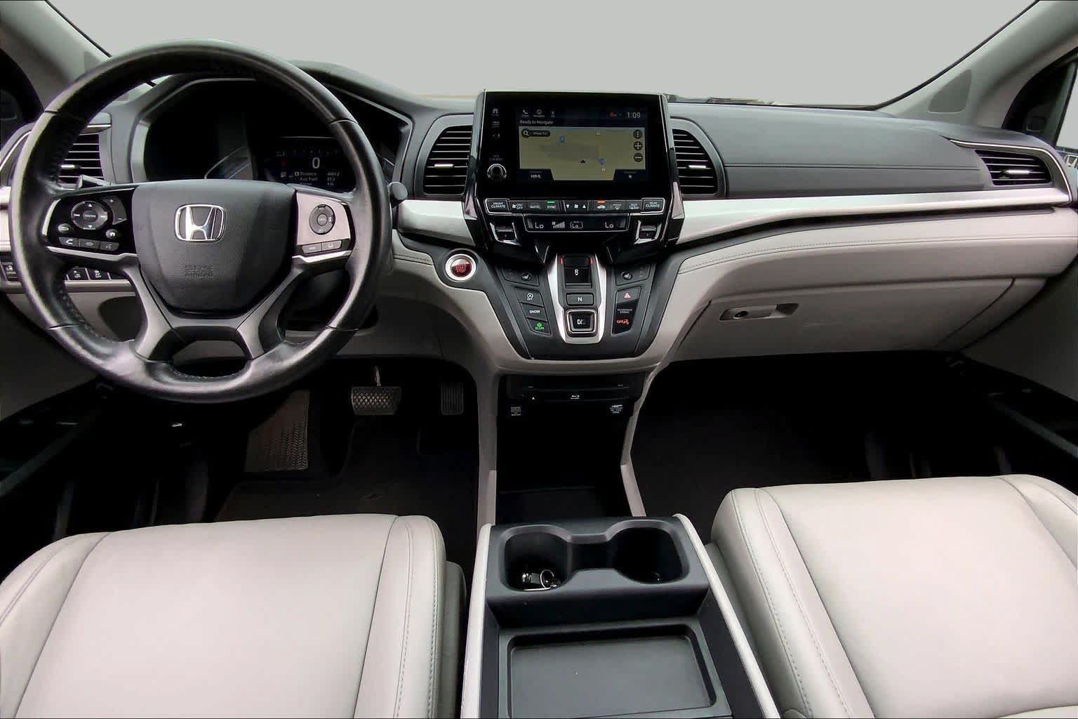 Used 2018 Honda Odyssey Touring image 16