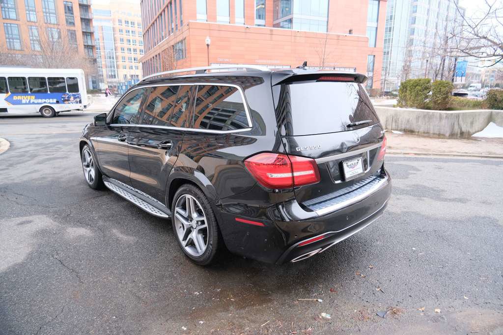 Used 2017 Mercedes-Benz GLS 550 4MATIC image 8