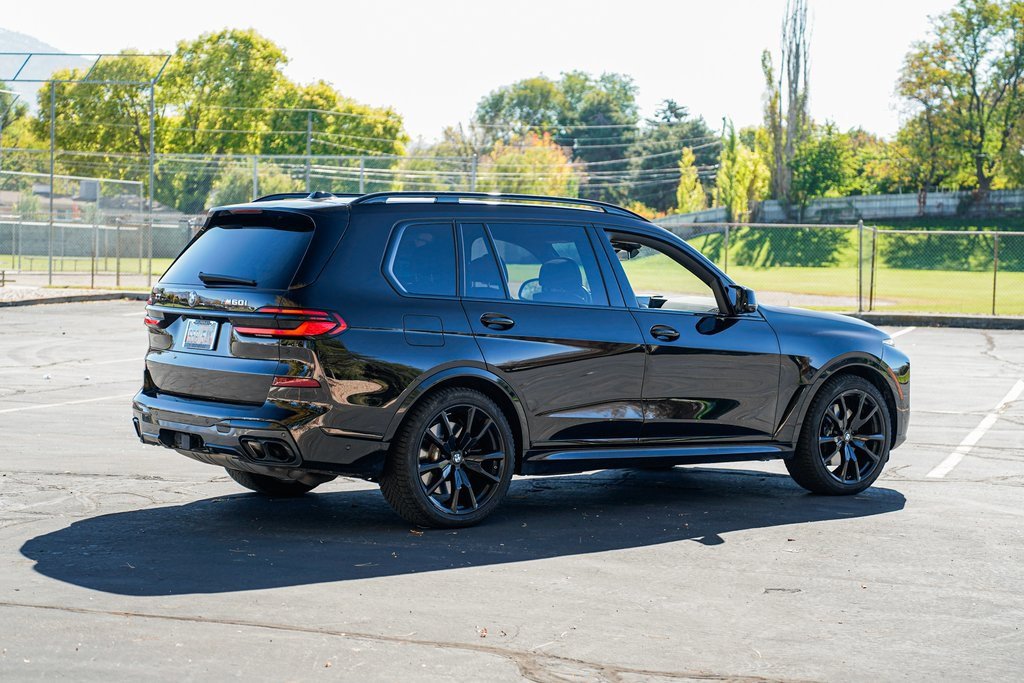 Used 2025 BMW X7 M60i image 5
