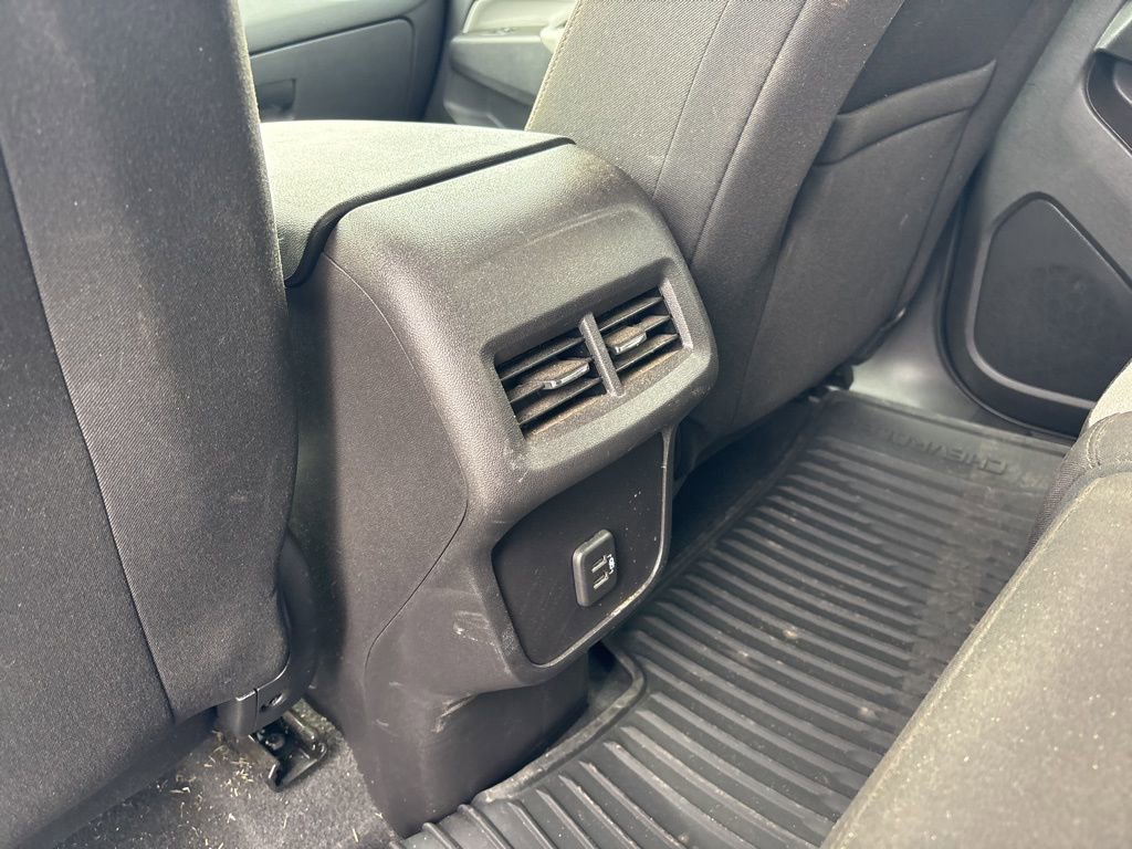 Used 2024 Chevrolet Equinox LS w/ LS Convenience Package image 17
