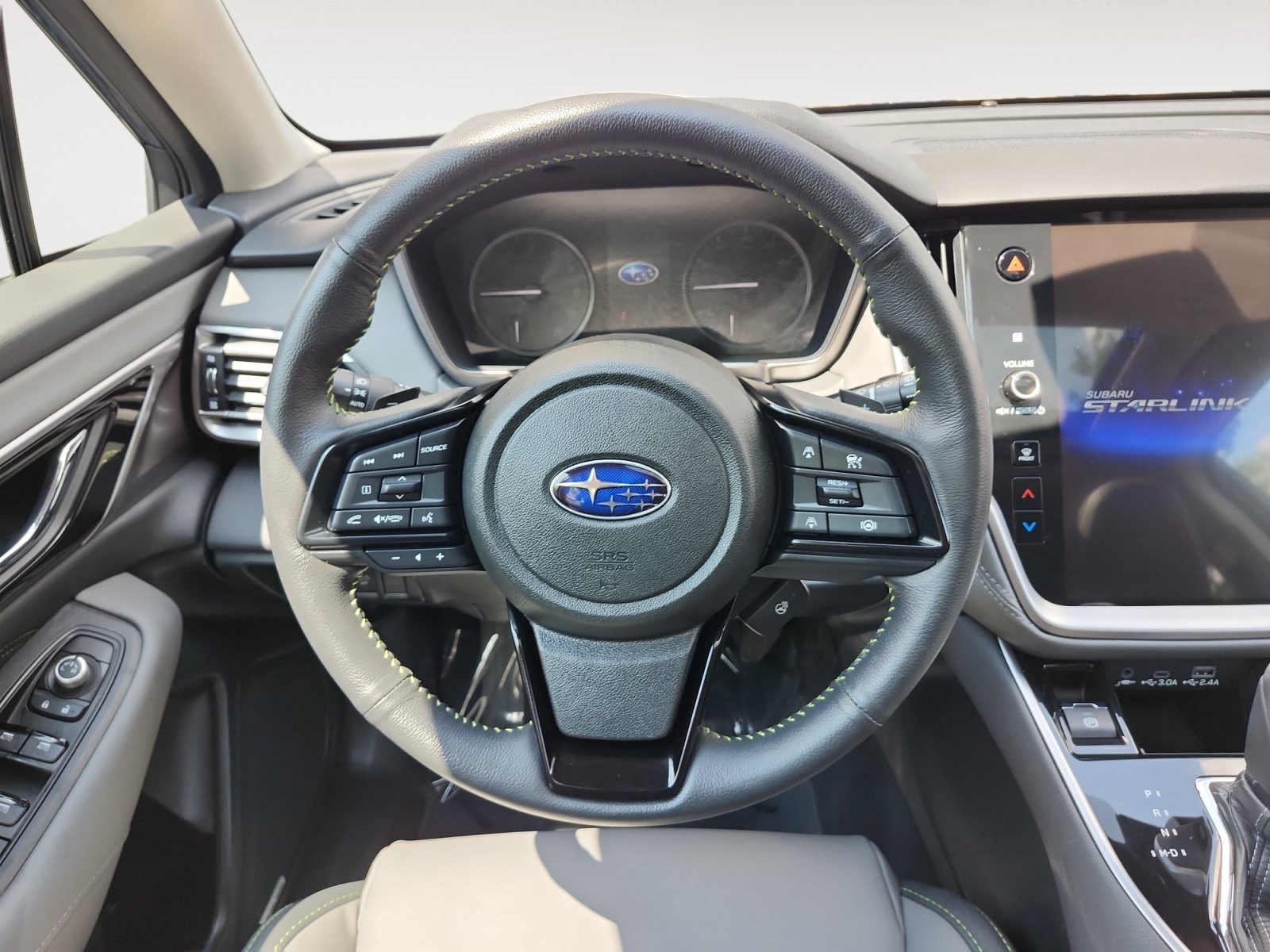 Used 2025 Subaru Outback Onyx Edition AWD/4WD image 13