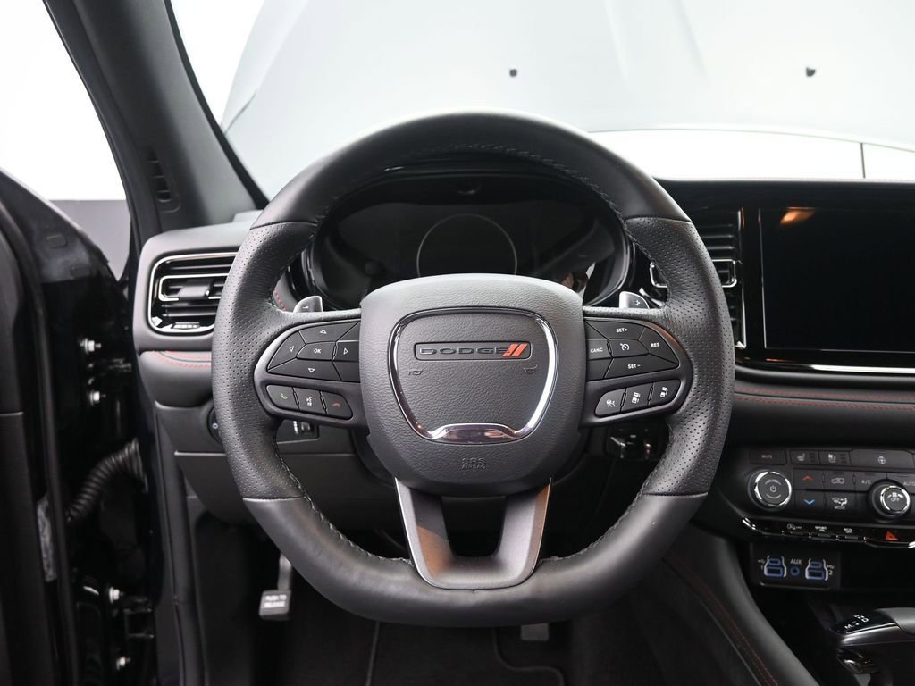 Used 2023 Dodge Durango GT image 29