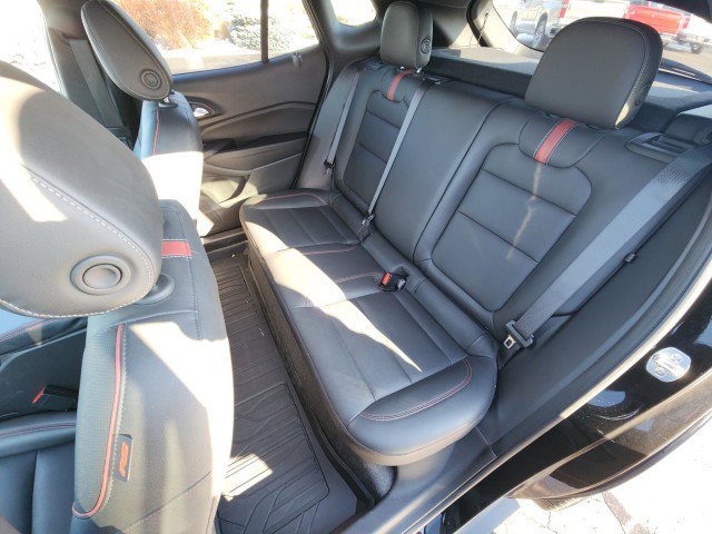 Used 2024 Chevrolet Trax RS w/ Sunroof Package image 22