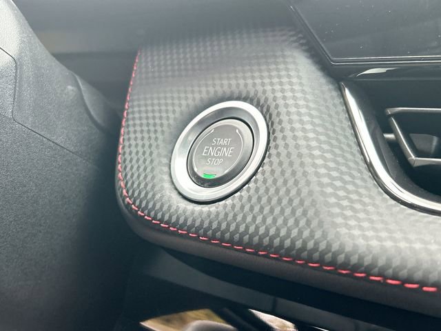 New 2025 Chevrolet Equinox RS image 17