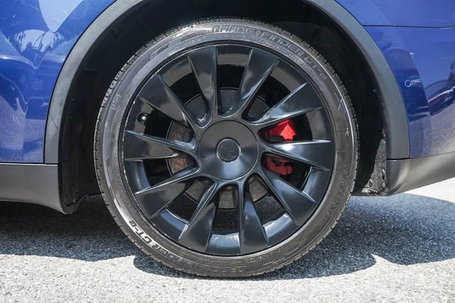 Used 2021 Tesla Model Y Long Range AWD/4WD image 12