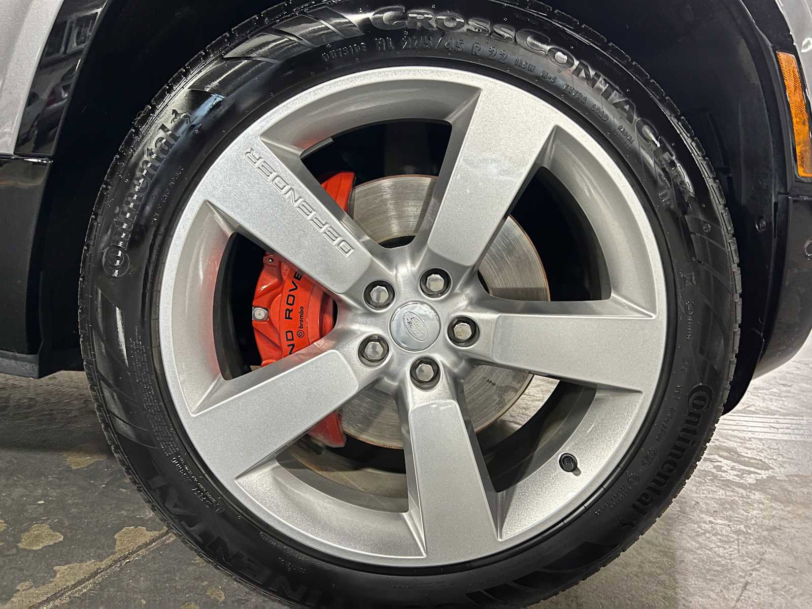 Used 2024 Land Rover Defender 130 X image 9