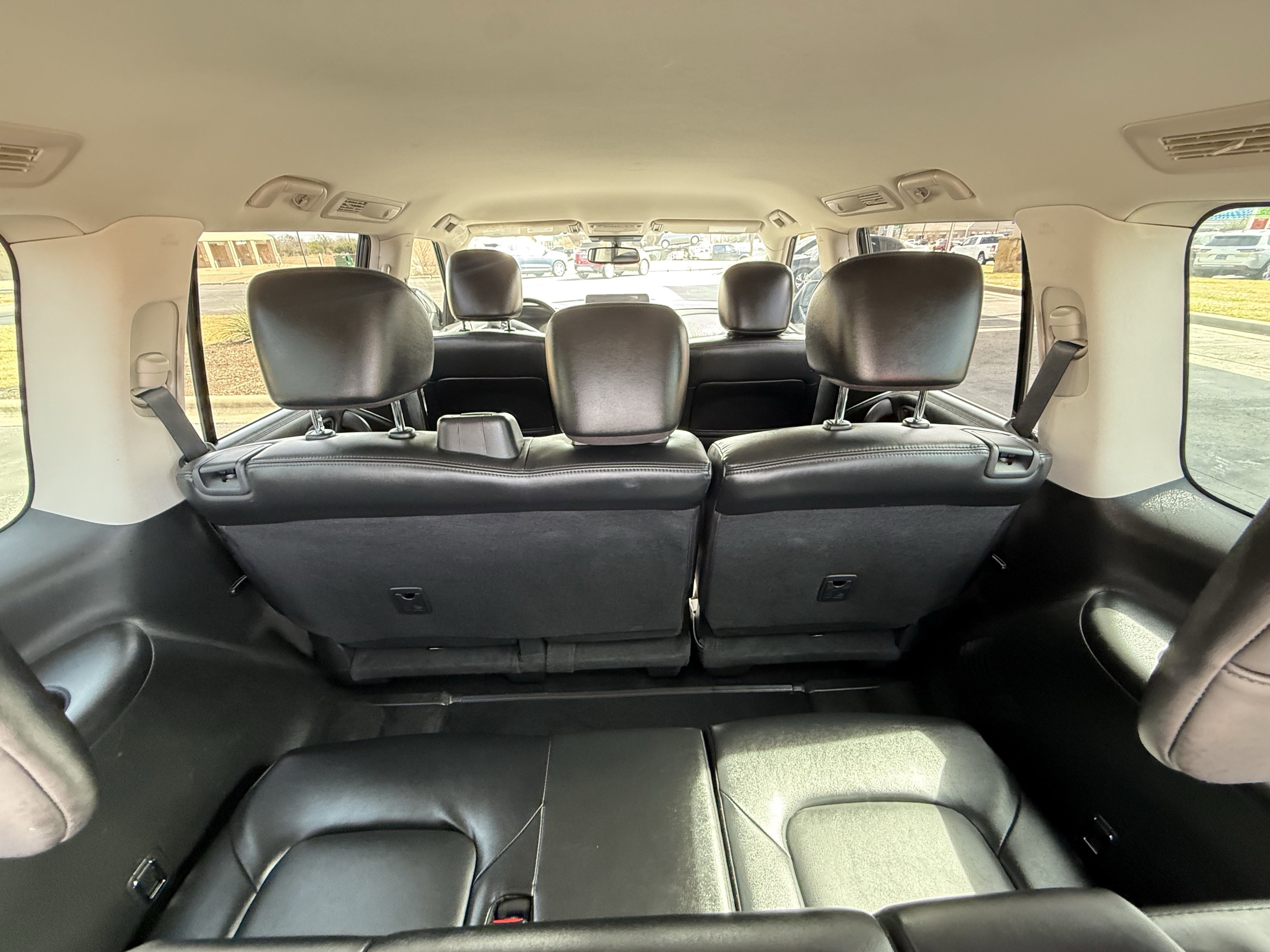 Used 2023 Nissan Armada SV w/ Cargo Package image 10