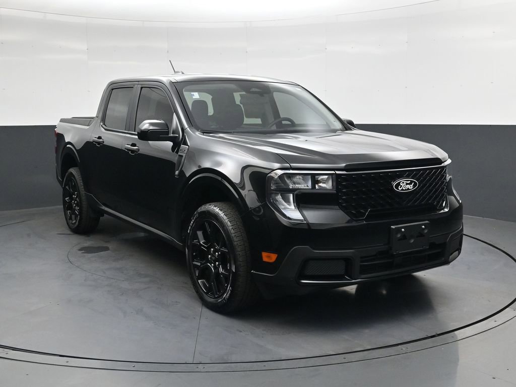 Used 2025 Ford Maverick XLT w/ Black Appearance Package AWD/4WD video 2