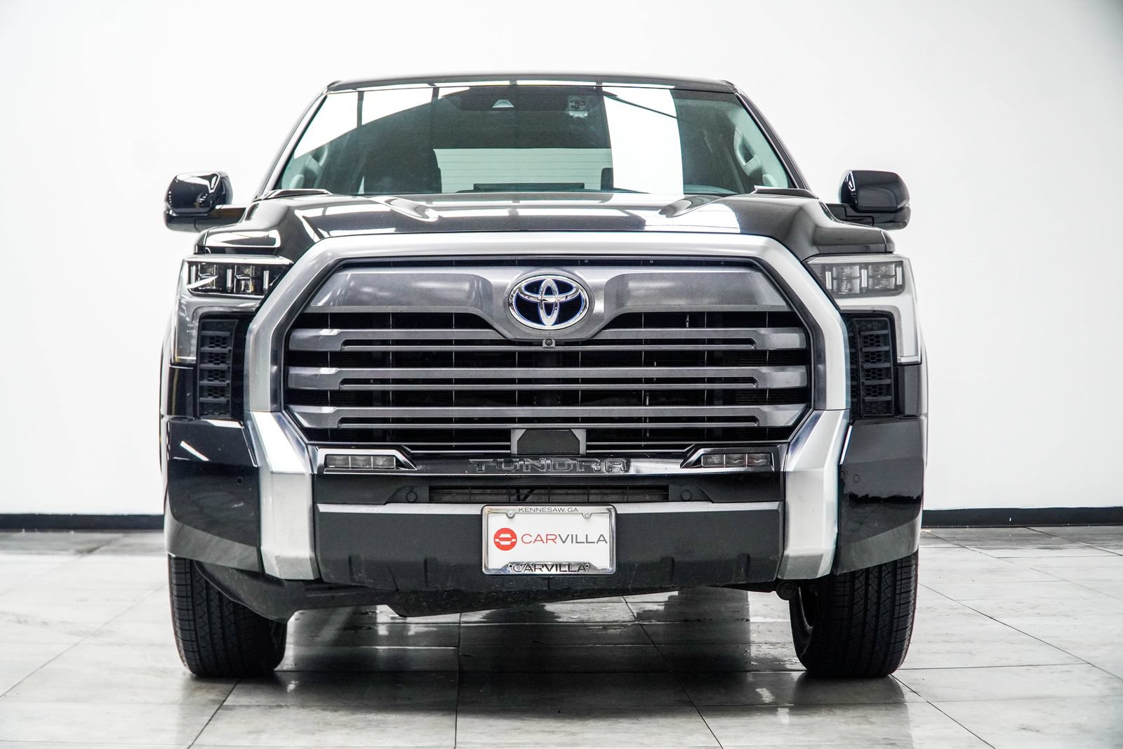 Used 2024 Toyota Tundra Limited AWD/4WD image 7