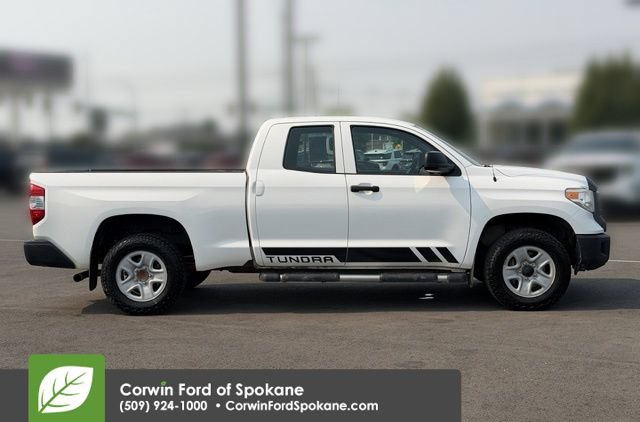 Used 2017 Toyota Tundra SR AWD/4WD image 10