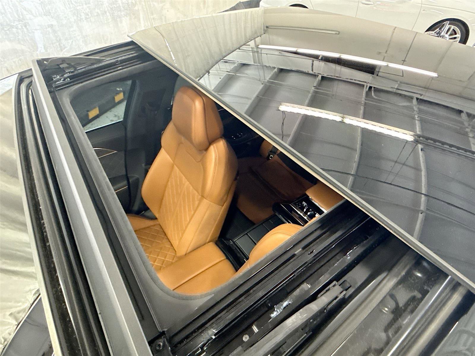 Certified 2023 Audi S8 AWD/4WD image 23