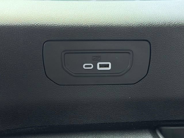 Used 2023 Jeep Grand Cherokee L Laredo AWD/4WD image 24