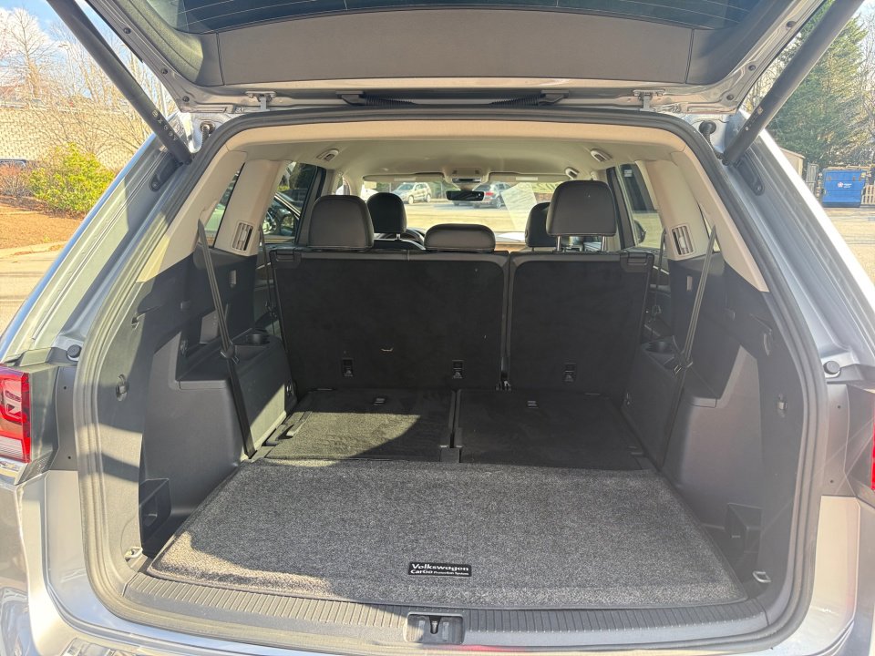 Used 2024 Volkswagen Atlas SE image 19