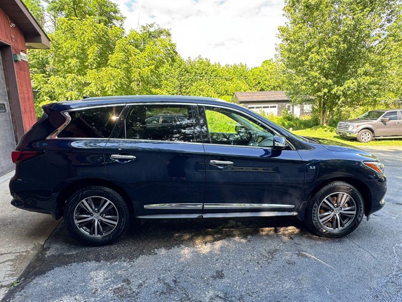 Used 2019 INFINITI QX60 Luxe w/ Essential Package AWD/4WD image 7
