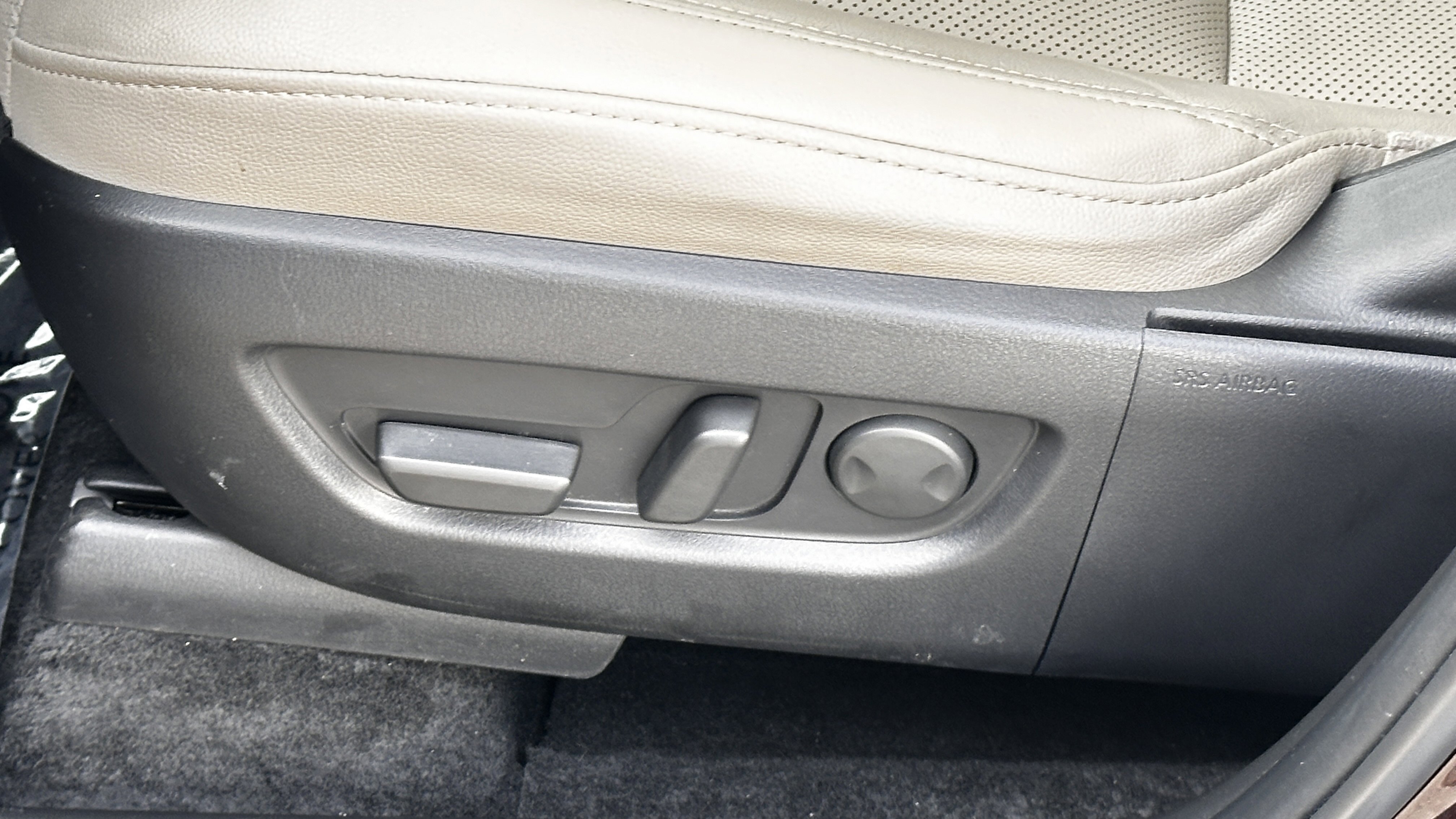 Certified 2024 MAZDA CX-90 3.3 Turbo w/ Premium Package image 19