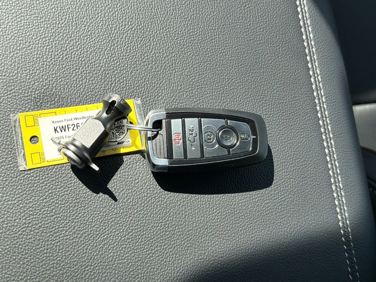 New 2026 Ford F250 Lariat w/ FX4 Off-Road Package image 35