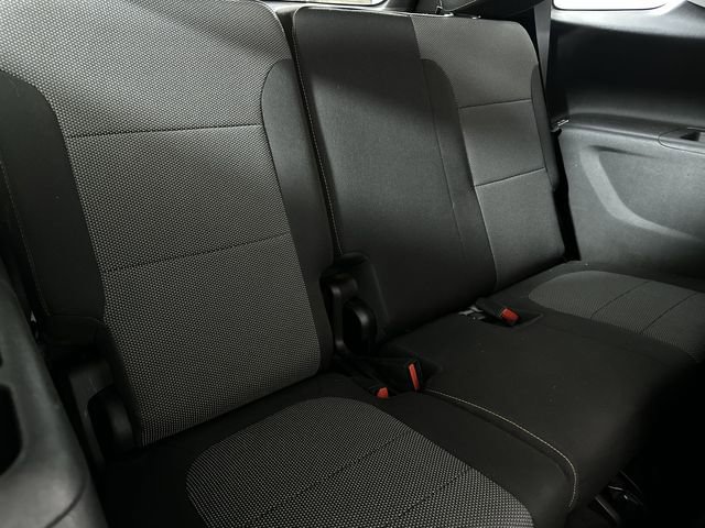 Used 2018 Chevrolet Traverse LS w/ LPO, Cargo Package FWD image 28