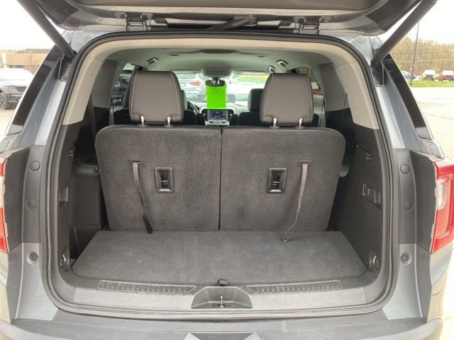 Used 2021 GMC Acadia SLT w/ Trailering Package AWD/4WD image 7