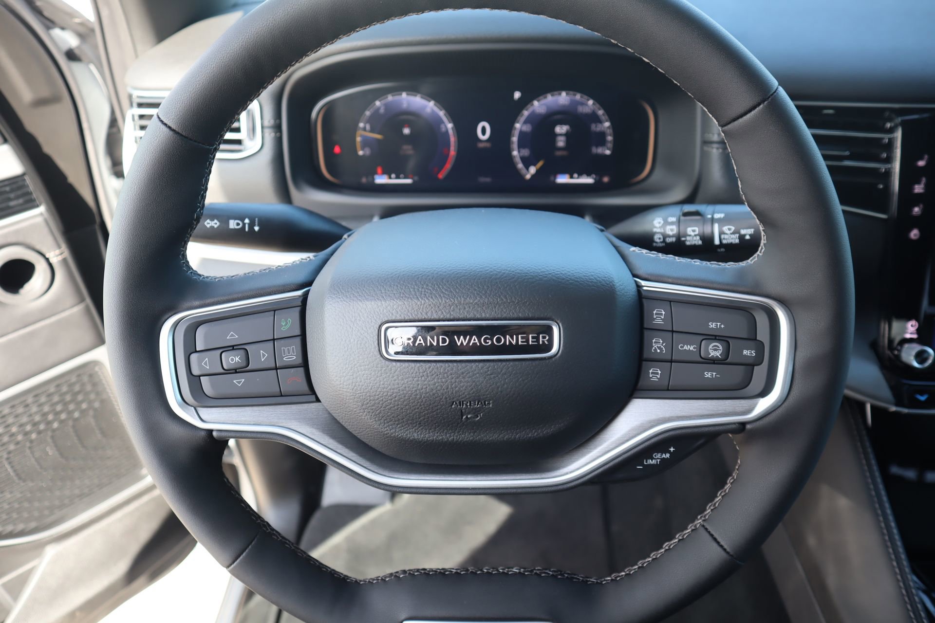 New 2026 Jeep Grand Wagoneer 4WD image 3