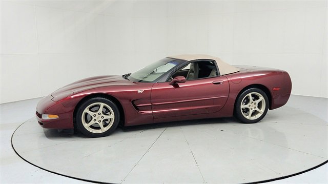 Used 2003 Chevrolet Corvette Convertible w/ Preferred Equipment Group1 image 2