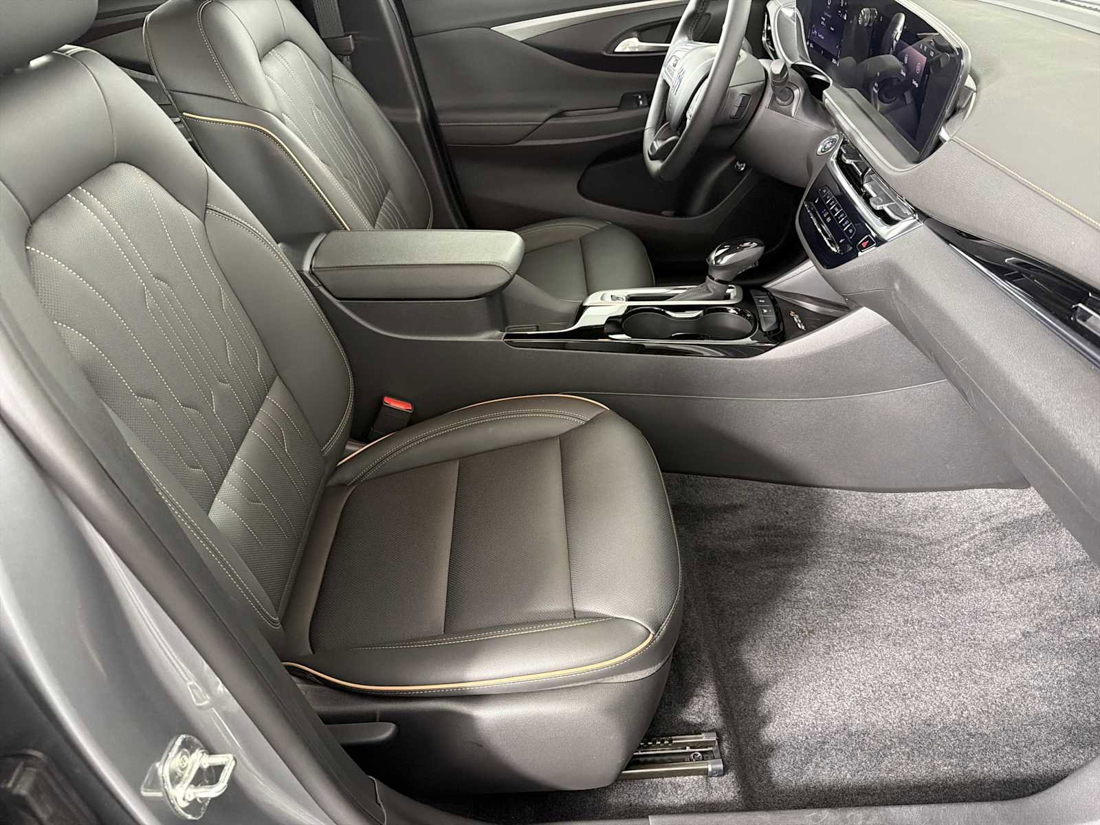 Certified 2024 Buick Envista Avenir image 11