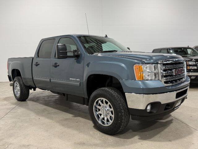 Used 2013 GMC Sierra 2500 SLE w/ SLE Preferred Package AWD/4WD image 5