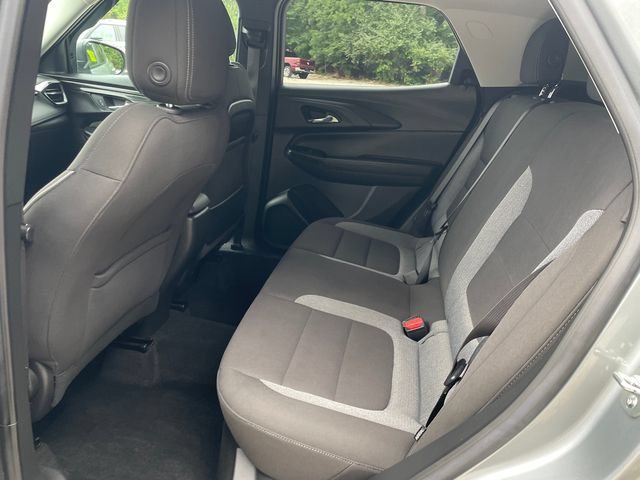 Used 2024 Chevrolet TrailBlazer LS w/ LS Convenience Package AWD/4WD image 18