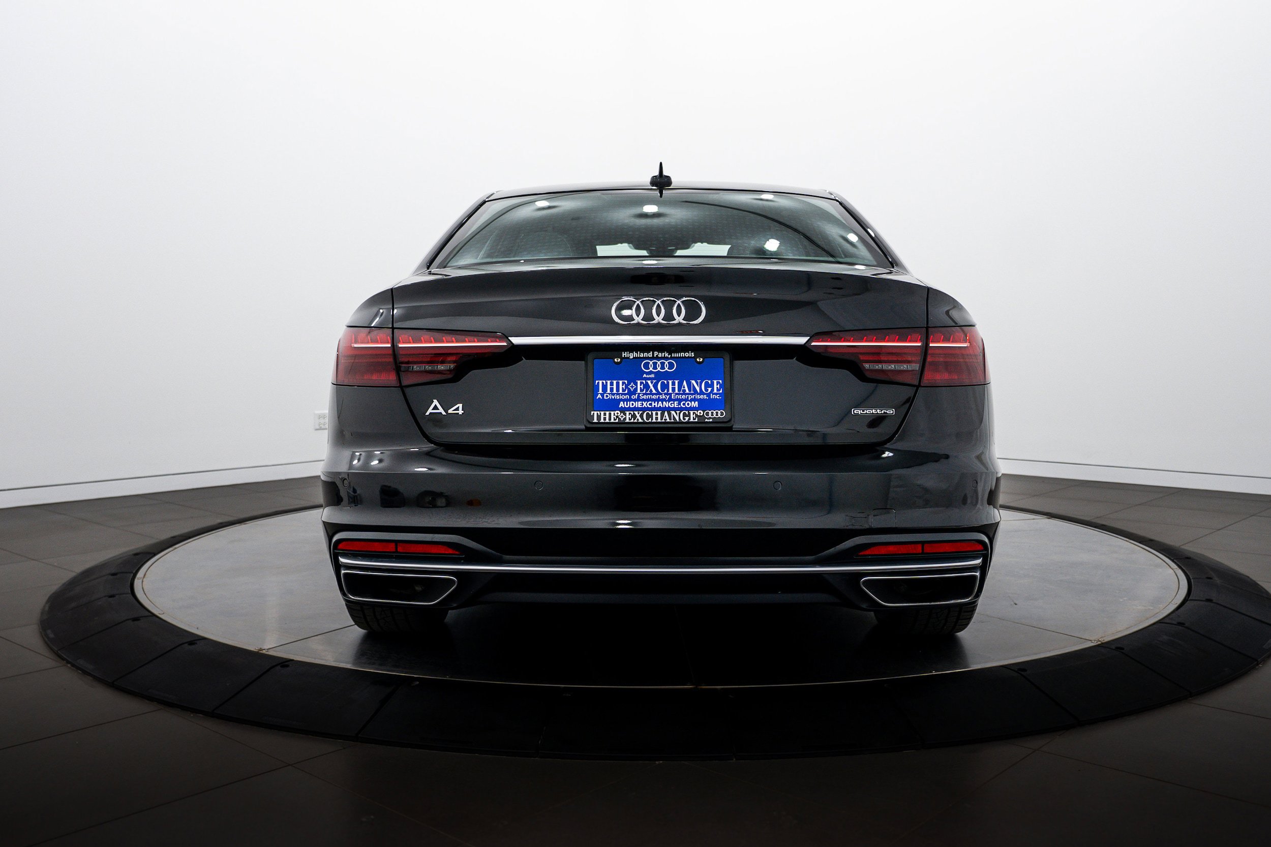 Used 2022 Audi A4 2.0T Premium Plus w/ Premium Plus Package AWD/4WD image 23