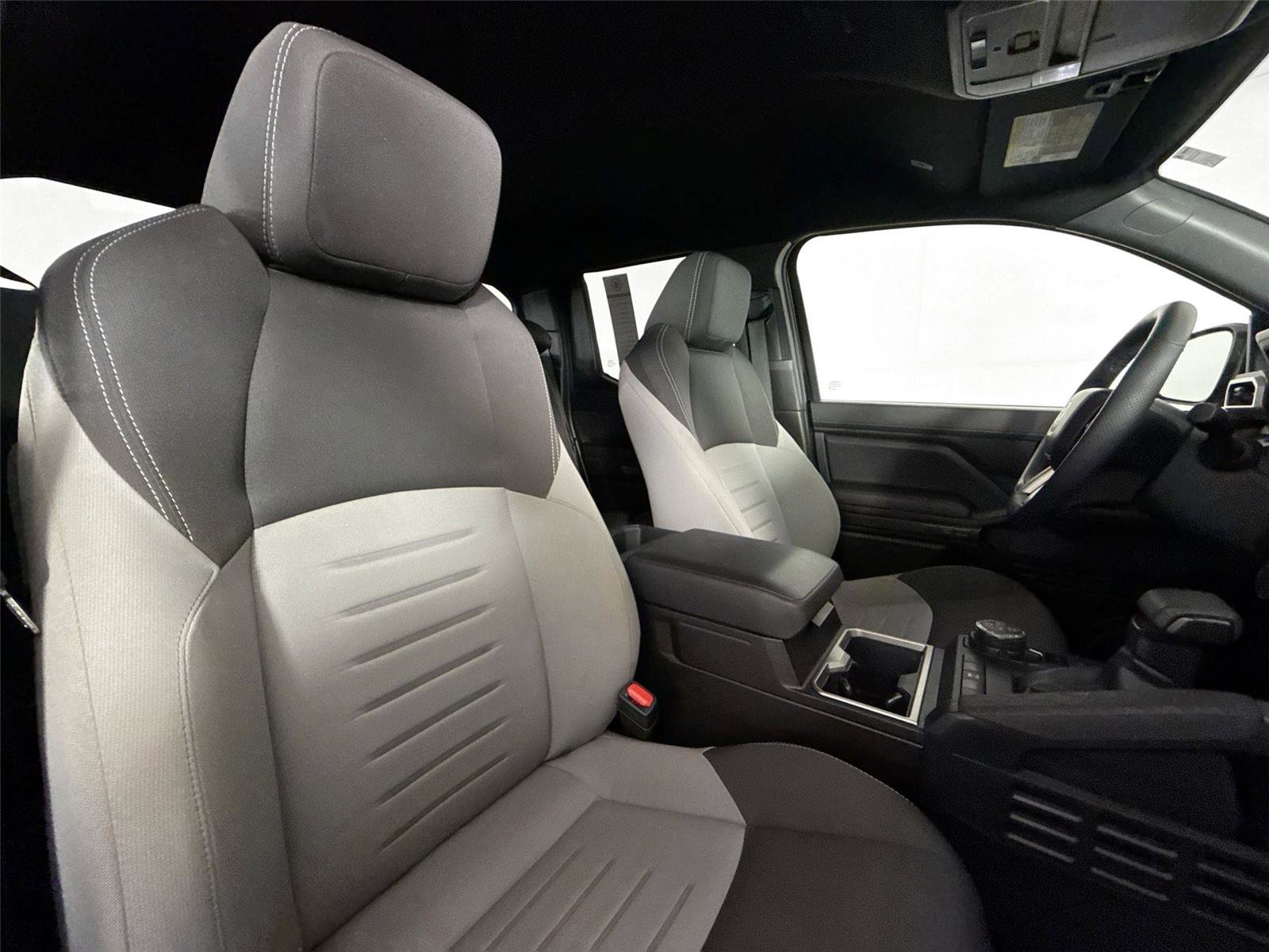 Certified 2025 Toyota Tacoma TRD Off-Road image 36