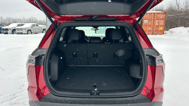 New 2026 Chevrolet Equinox ACTIV image 37