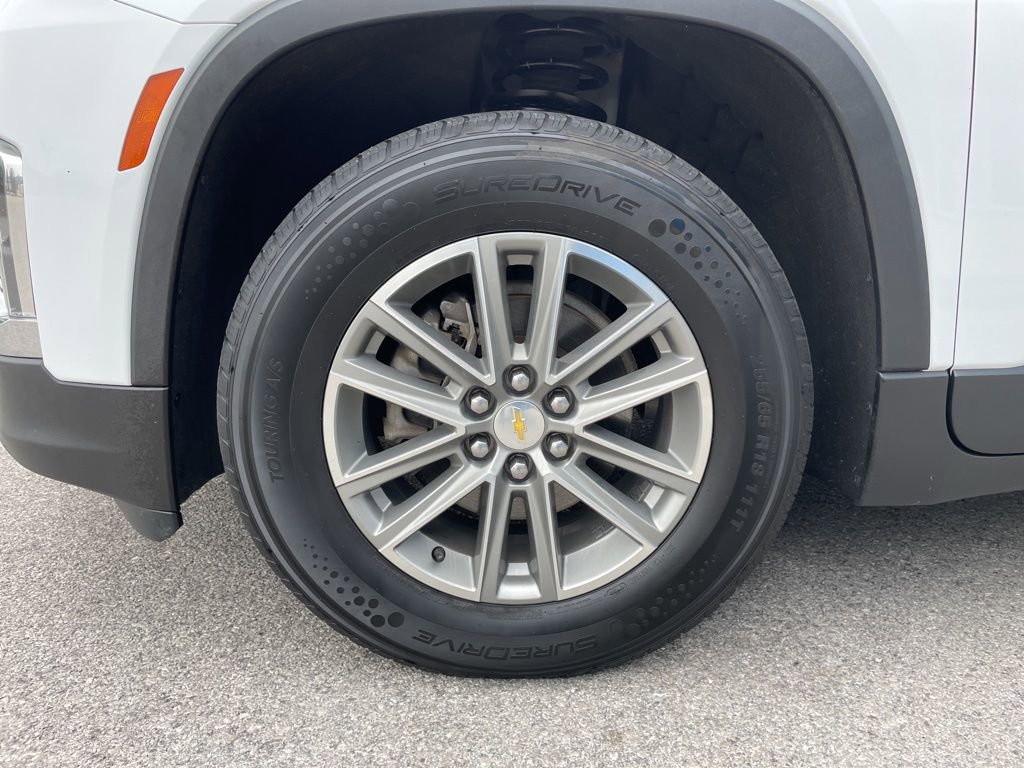 Used 2023 Chevrolet Traverse LT image 58