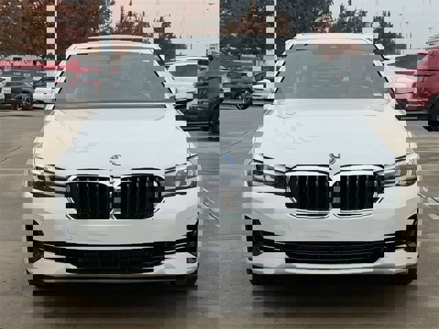 Used 2023 BMW 530e image 7